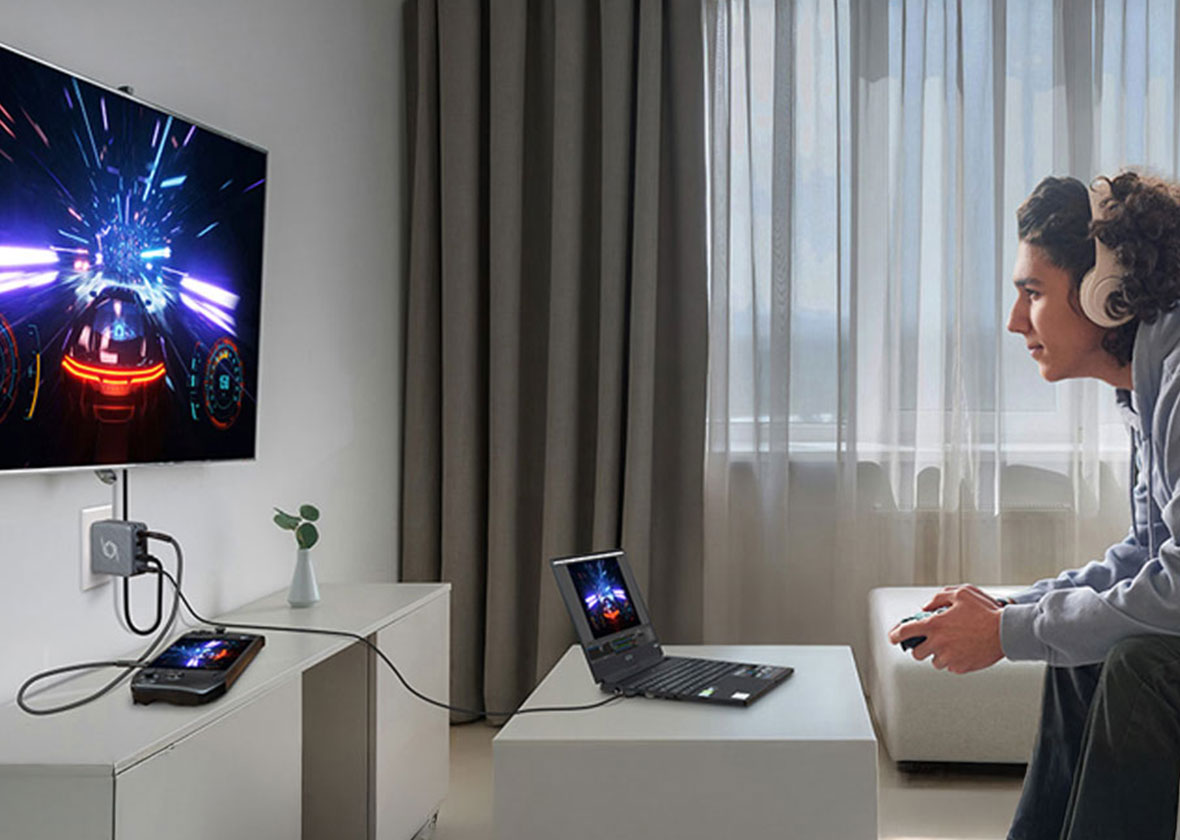 Stream while Playing on the Big Screen
