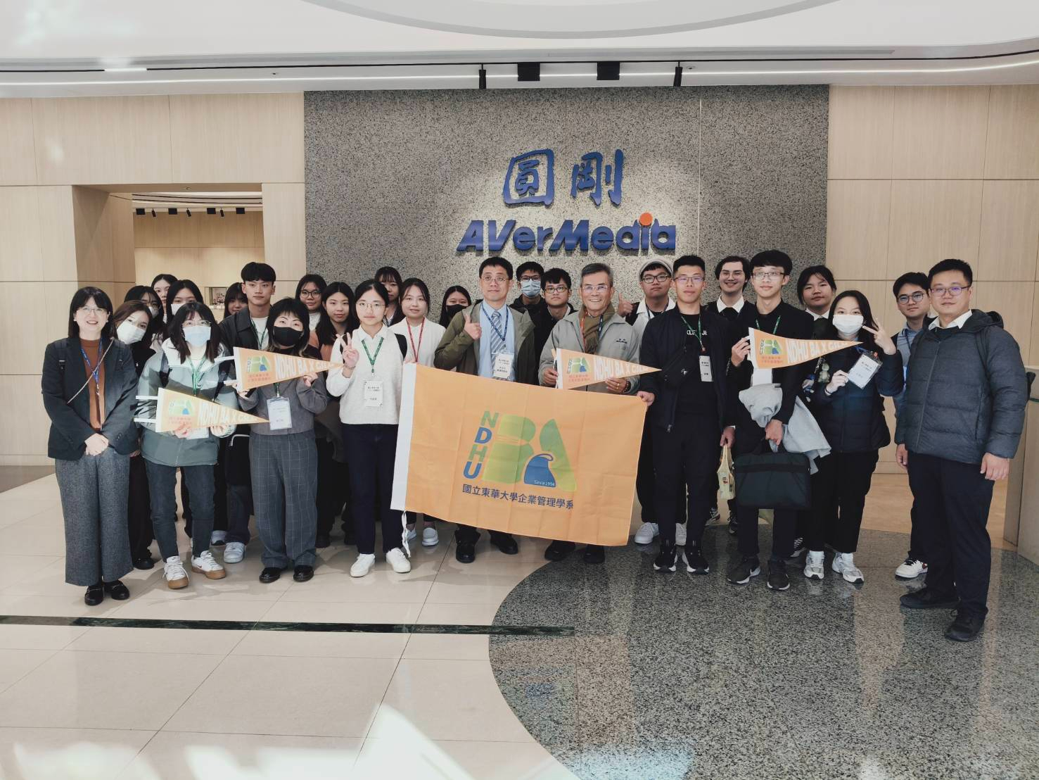 攜手學界交流，深化實務與人才連結