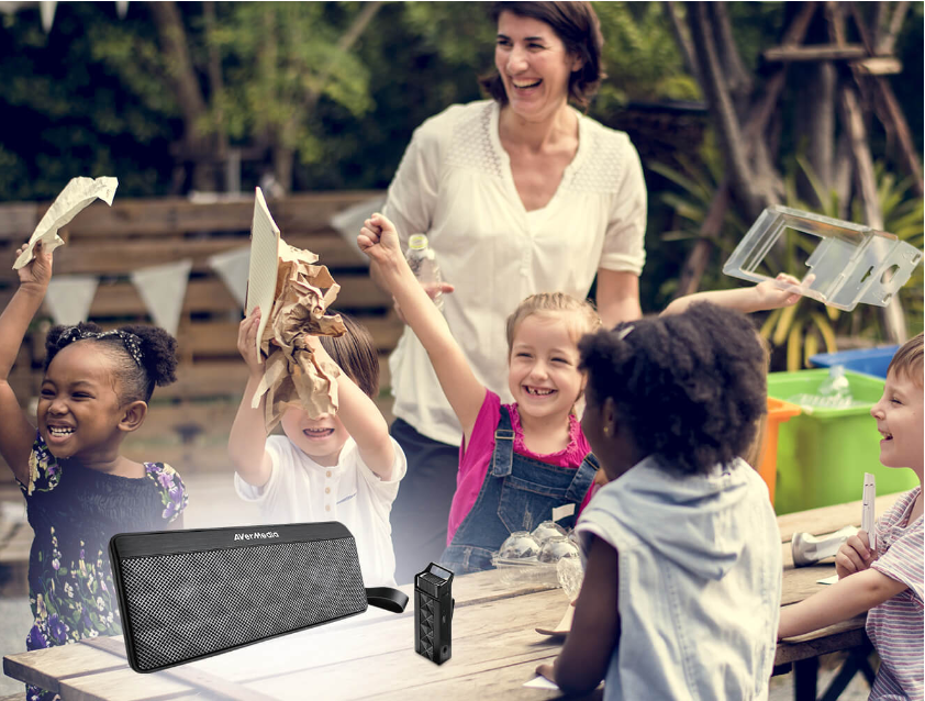 Teacher teaching outdoor using AVerMedia’s AW330. The AW330 is a portable audio system consisting of a speaker and a paired wireless microphone. It is lightweight and compact, making it ideal for indoor and outdoor teaching.